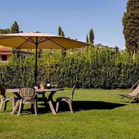 Il Cottage Di Patrizia Lucca Exterior photo